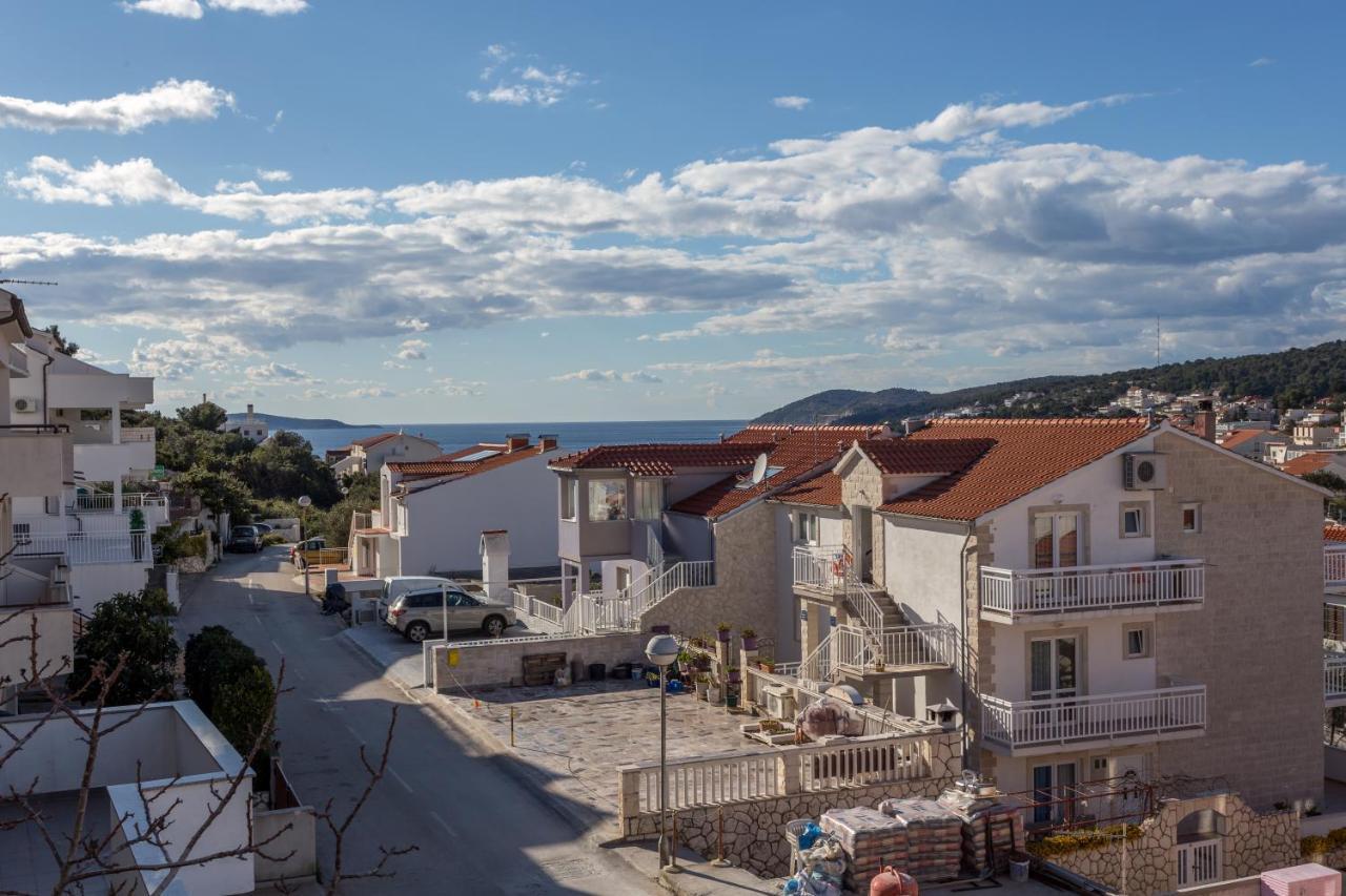 Apartments Marija Bibic Hvar Town Exterior photo